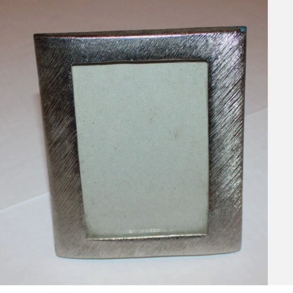 Silver Tone Brushed Metal Tabletop 3.5 x 5 Picture Frame with Glass Front heavy